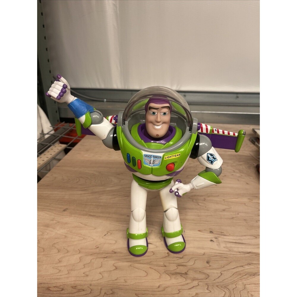 Disney Store Toy Story Buzz Lightyear Space Ranger Action Figure Lights & Sounds